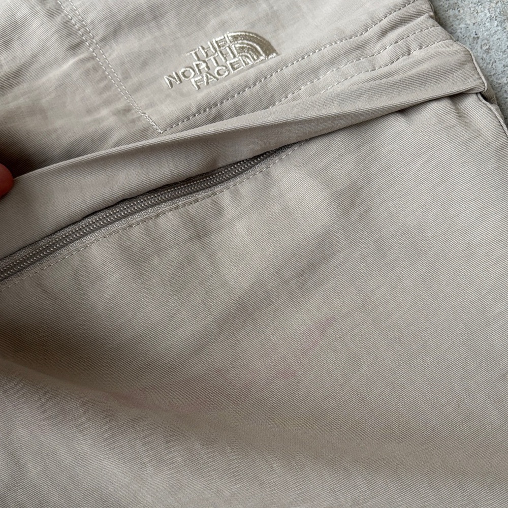 The North Face Paramount Valley Convertible Pants - Picture 16 of 16